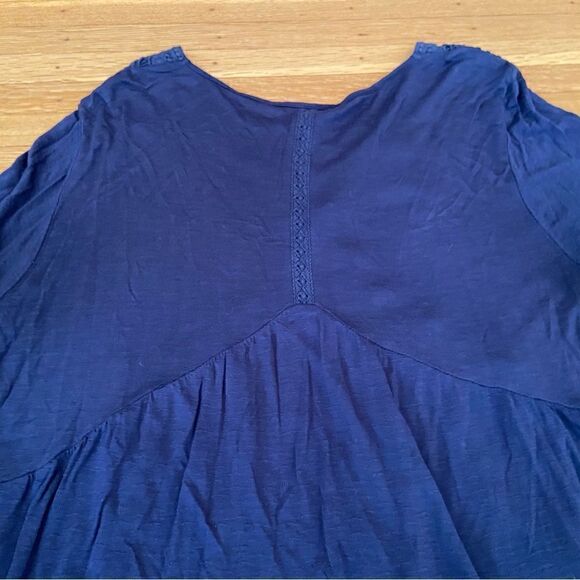 Torrid navy blue long sleeve blouse top - Picture 5 of 5